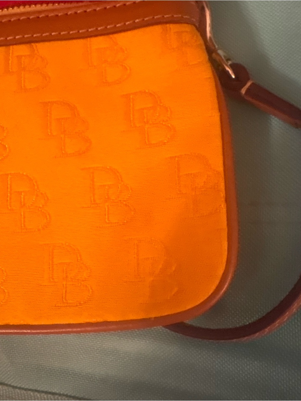 Dooney & Bourke Bright Yellow Logo Wristlet NWOT reg#K9244530 - Picture 5 of 6